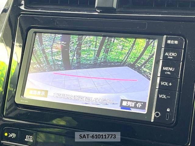 Toyota PRIUS 2016-03 281841-3