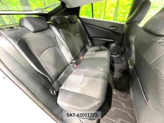 Toyota PRIUS 2016-03 281841-9