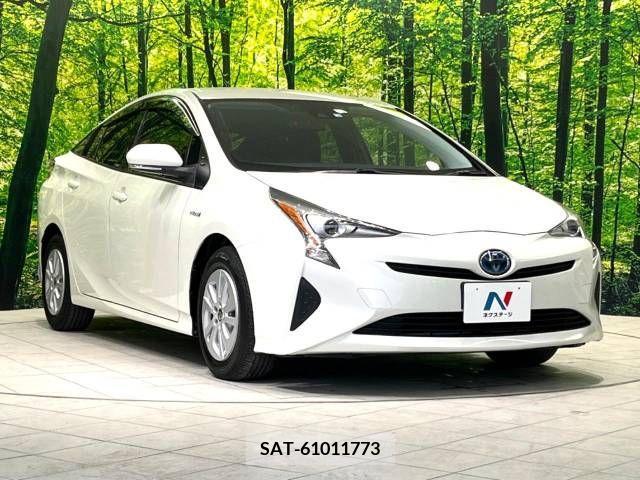 Toyota PRIUS 2016-03 281841-15