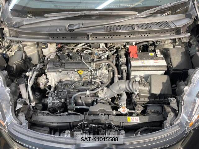 Toyota SIENTA 2022-10 221013-18