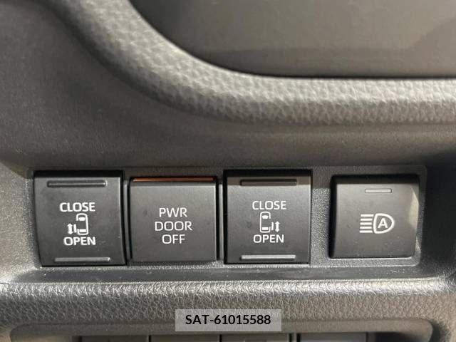 Toyota SIENTA 2022-10 221013-6