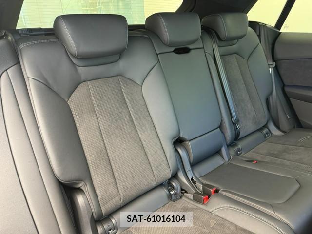 Audi Q8 2019-09 356614-13