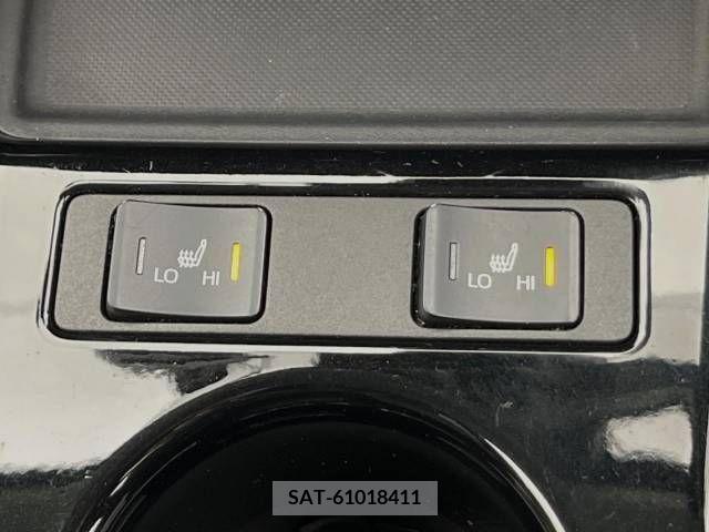 Toyota PRIUS 2019-03 366613-6