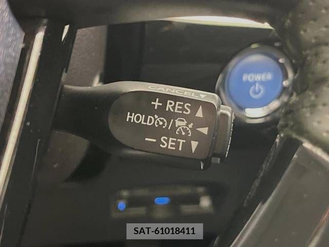 Toyota PRIUS 2019-03 366613-4