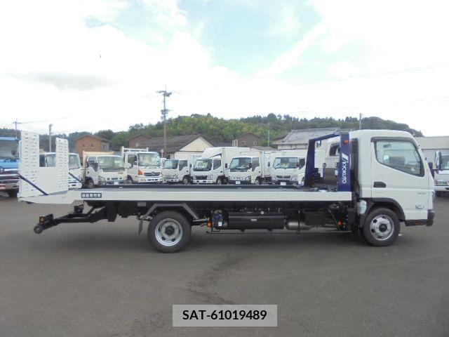 Mitsubishi CANTER 2023-01 200706-7