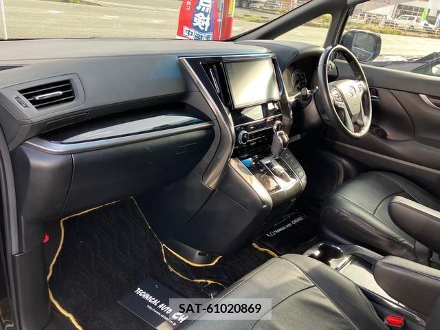 Toyota VELLFIRE 2017-05 203895-8