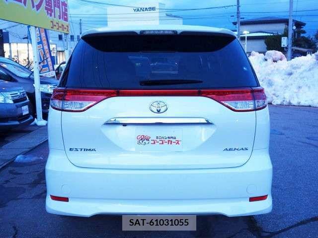 Toyota ESTIMA 2010-08 372515-3