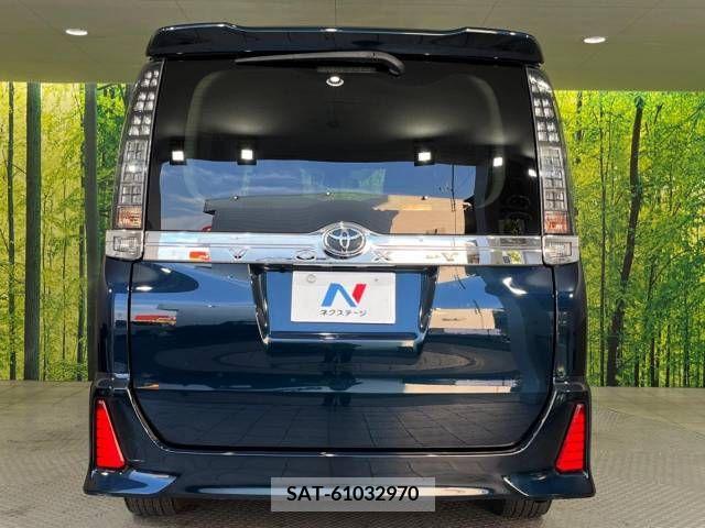 Toyota VOXY 2016-01 330785-16