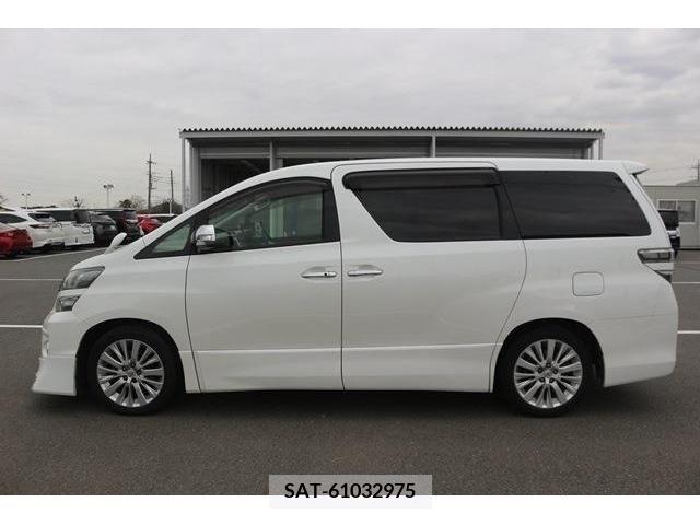 Toyota VELLFIRE 2013-04 237762-8