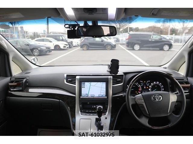 Toyota VELLFIRE 2013-04 237762-14