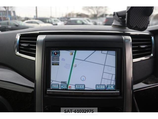 Toyota VELLFIRE 2013-04 237762-1