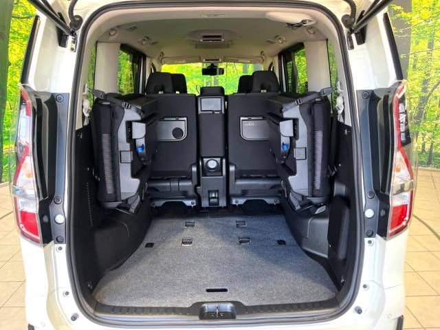 Nissan SERENA 2021-09 28688-11