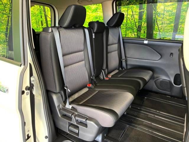 Nissan SERENA 2021-09 28688-9