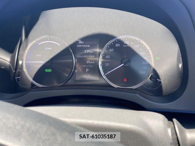 Lexus IS 2018-03 388256-5