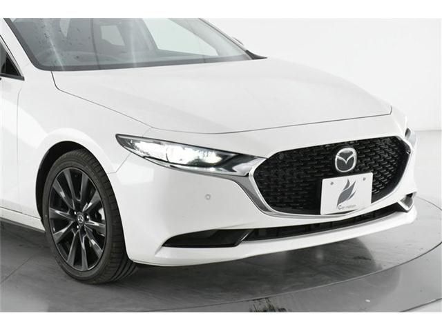 Mazda MAZDA3 2021-11 27946-2