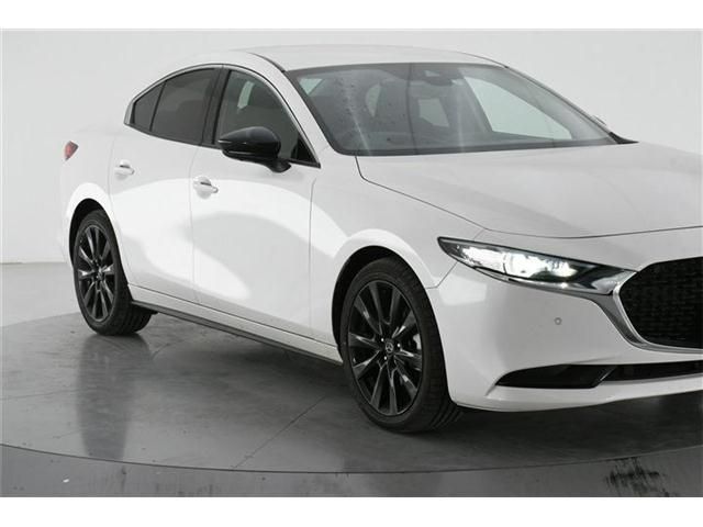 Mazda MAZDA3 2021-11 27946-4