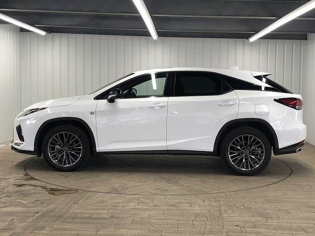 Lexus RX 2021-07 195991-14
