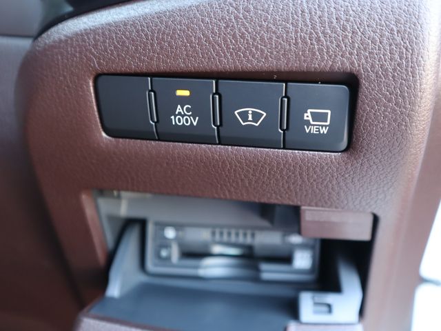 Lexus ES 2019-02 183808-19