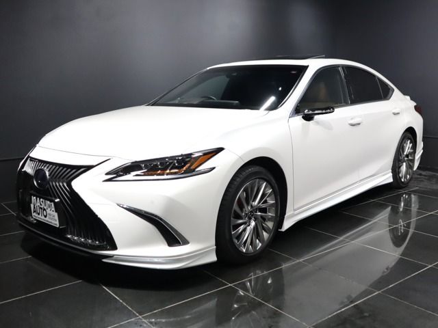 Lexus ES 2019-02 183808-0