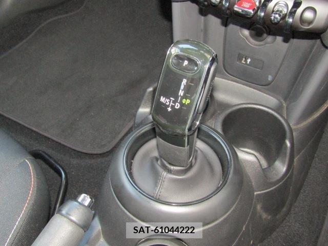 Bmw MINI 2018-10 319835-8