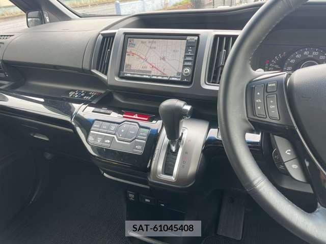 Honda e 2012-01 211693-9