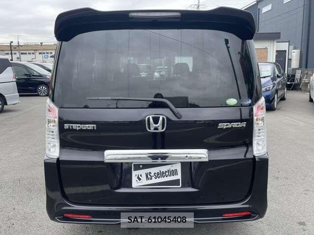 Honda e 2012-01 211693-3