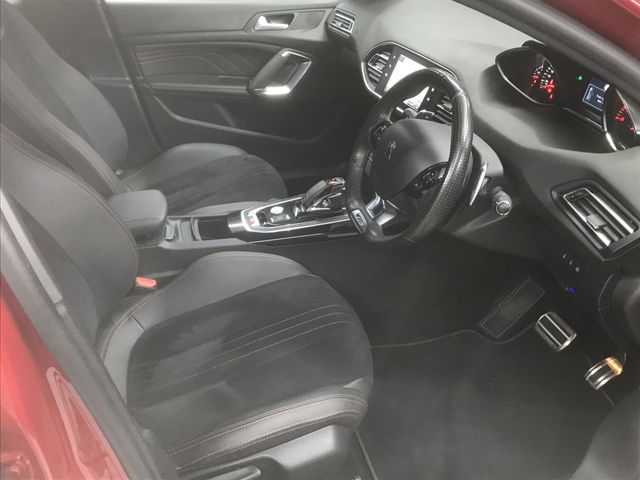 Peugeot 308 2018-06 193050-4