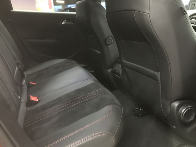 Peugeot 308 2018-06 193050-6