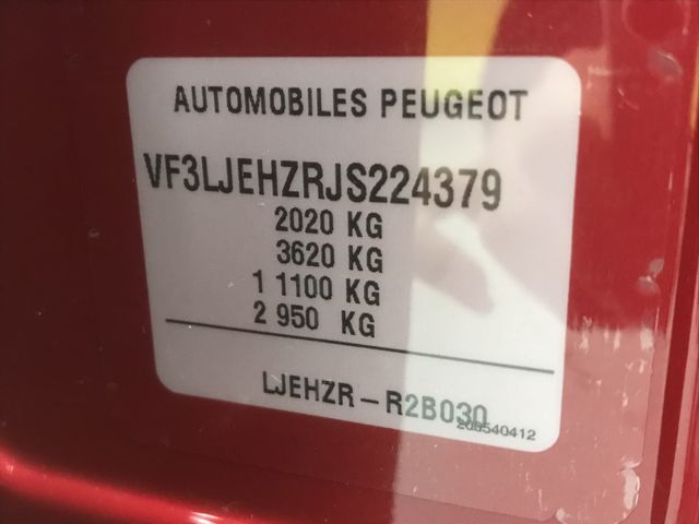 Peugeot 308 2018-06 193050-1