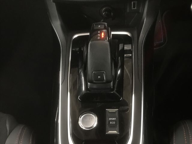 Peugeot 308 2018-06 193050-25