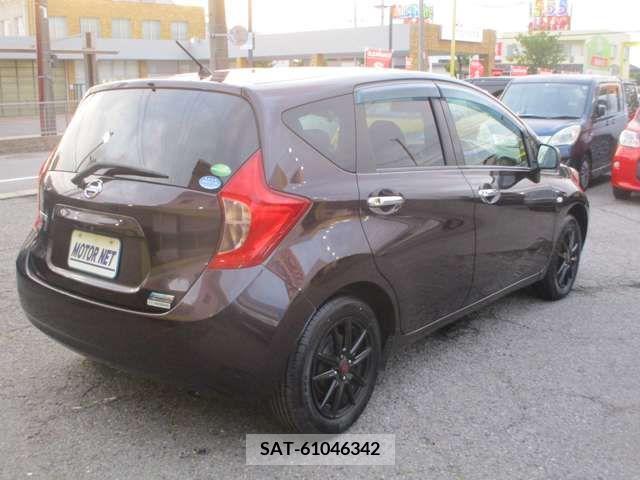 Nissan NOTE 2013-10 302326-10