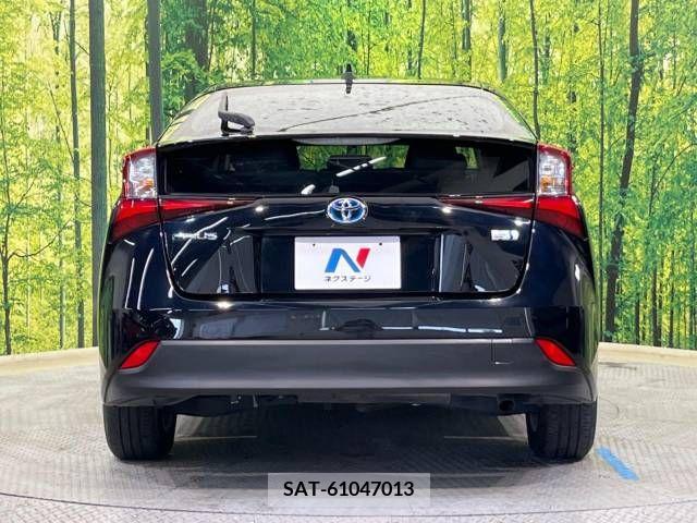 Toyota PRIUS 2020-04 338477-17