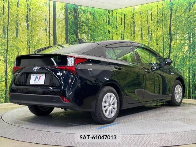 Toyota PRIUS 2020-04 338477-19
