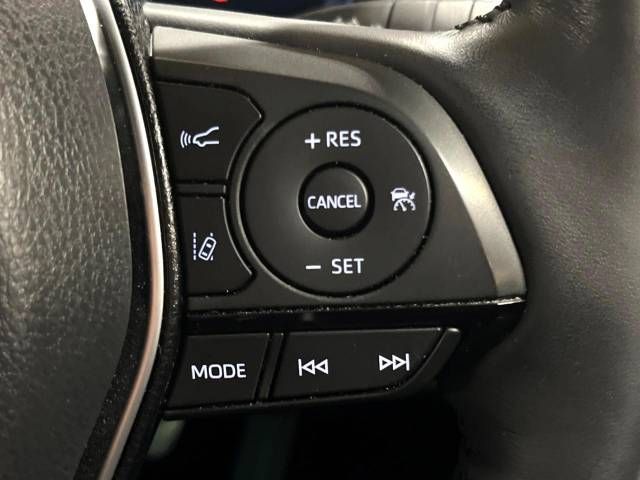 Toyota HARRIER 2023-03 18724-6