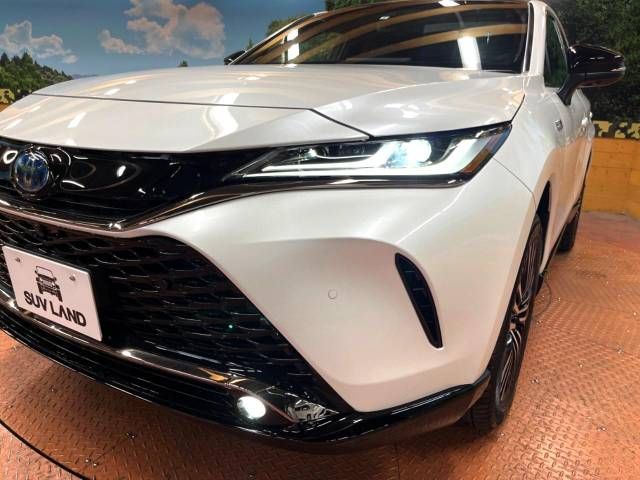 Toyota HARRIER 2023-03 18724-12