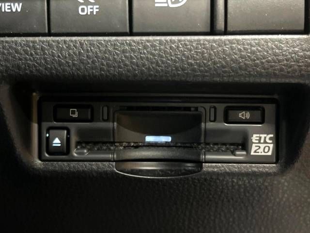 Toyota HARRIER 2023-03 18724-7