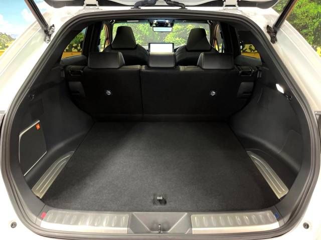Toyota HARRIER 2023-03 18724-10