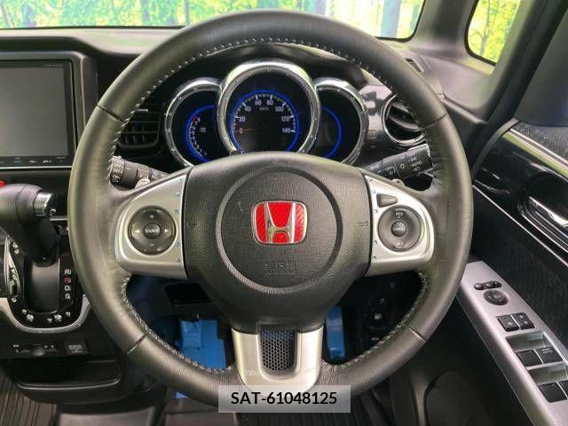 Honda N BOX 2016-02 306830-11