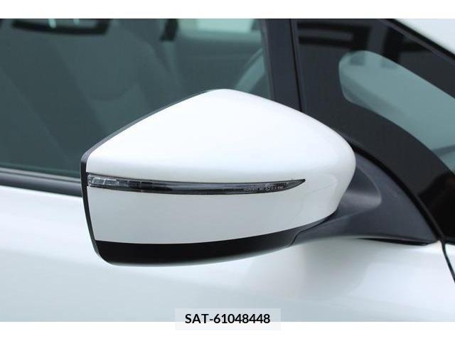 Nissan LEAF 2019-07 297894-10