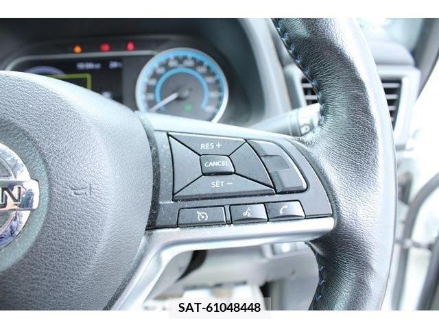 Nissan LEAF 2019-07 297894-17