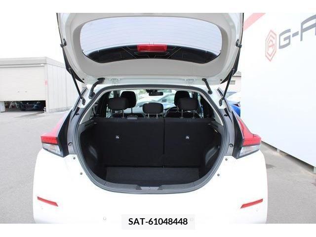 Nissan LEAF 2019-07 297894-13