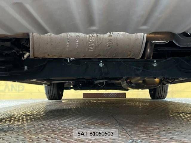 Nissan SERENA 2019-08 367722-19