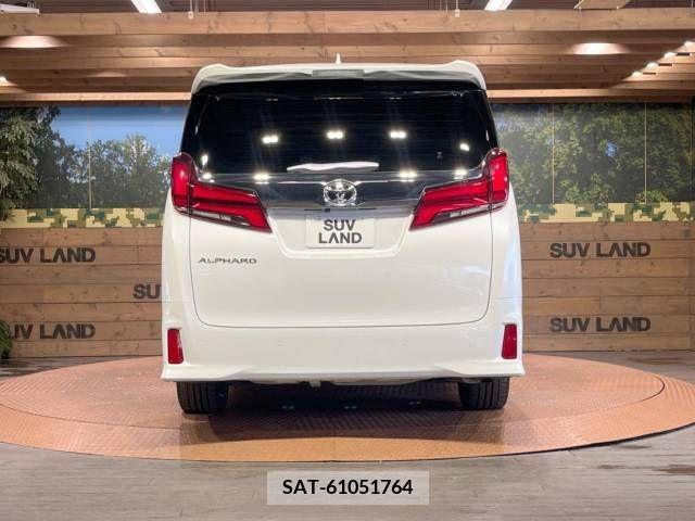 Toyota ALPHARD 2019-07 355439-18