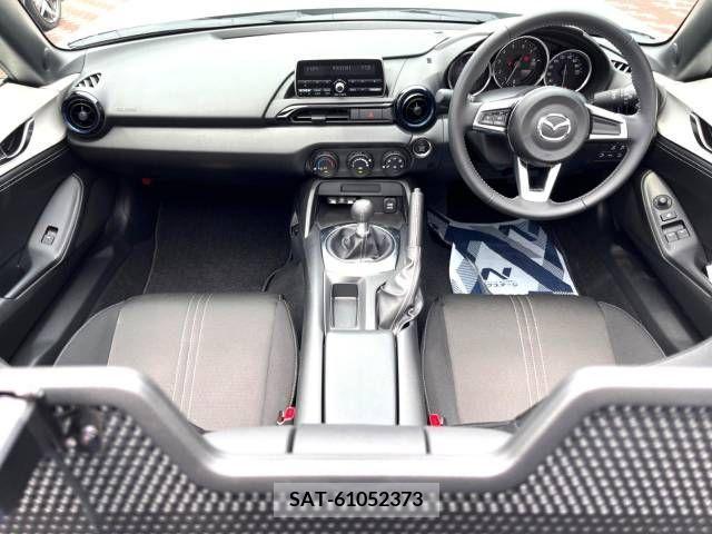 Mazda ROADSTER 2022-03 393660-1