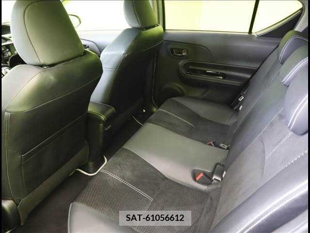 Toyota AQUA 2014-03 328921-26