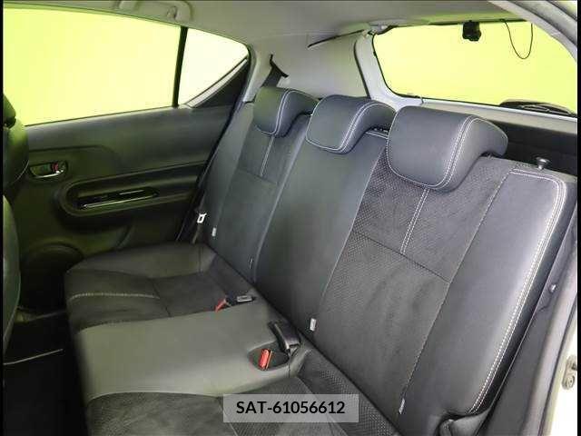Toyota AQUA 2014-03 328921-25