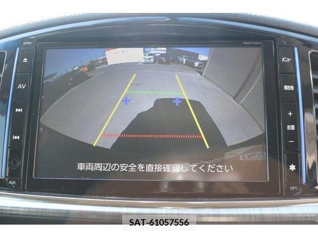 Nissan ELGRAND 2014-03 212612-2