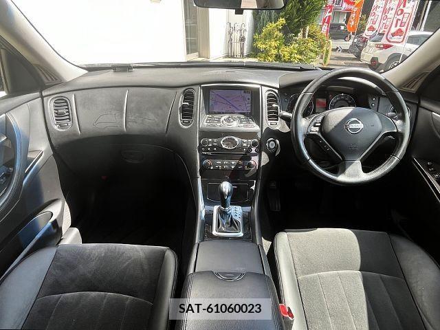 Nissan SKYLINE CROSSOVER 2009-09 368338-1