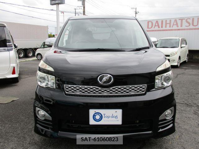 Toyota VOXY 2013-01 289276-5