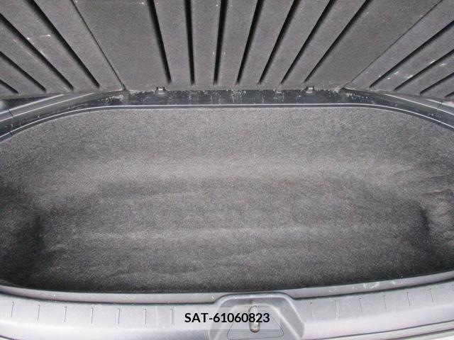 Toyota VOXY 2013-01 289276-12